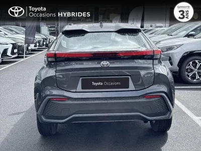 TOYOTA C-HR 1.8 140ch Dynamic NG23 occasion 2024 - Photo 4