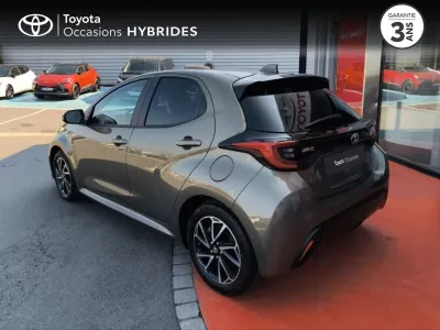 TOYOTA Yaris 116h Design 5p MY22 occasion 2024 - Photo 2