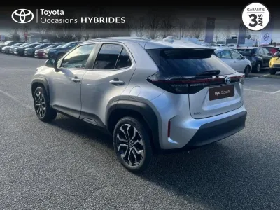 TOYOTA Yaris Cross 116h Design Cargo MY22 occasion 2022 - Photo 2