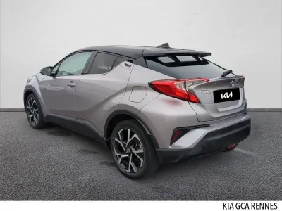 TOYOTA C-HR 122h Design 2WD E-CVT RC18 occasion 2019 - Photo 2