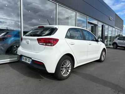 KIA Rio 1.0 T-GDI 100ch Active occasion 2022 - Photo 4