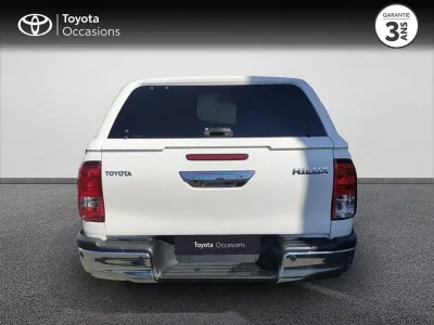 TOYOTA Hilux 2.4 D-4D X-Tra Cabine Légende 4WD BVA MY24 occasion 2025 - Photo 4