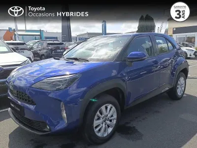 TOYOTA Yaris Cross 116h Dynamic Business AWD-i + Programme Beyond Zero Academy MY22 occasion 2022 - Photo 1