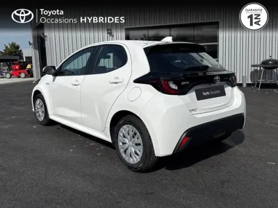 TOYOTA Yaris 116h France Business 5p occasion 2021 - Photo 2