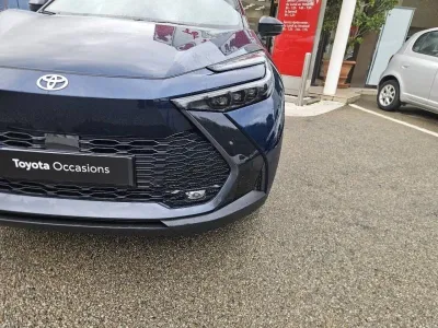 TOYOTA C-HR 2.0 Hybride Rechargeable 225ch Collection MY25 occasion 2025 - Photo 2