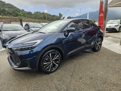 TOYOTA C-HR 2.0 Hybride Rechargeable 225ch Collection MY25 occasion 2025 - Photo 3