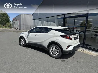 TOYOTA C-HR 122h Edition 2WD E-CVT RC18 occasion 2020 - Photo 2