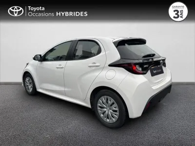 TOYOTA Yaris 116h Dynamic 5p MY22 occasion 2022 - Photo 2