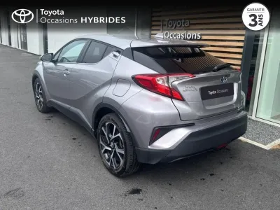 TOYOTA C-HR 122h Edition 2WD E-CVT RC18 occasion 2018 - Photo 2