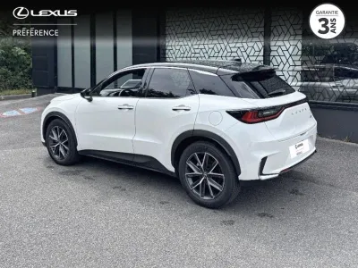 LEXUS LBX 1.5 136ch Emotion 2WD occasion 2024 - Photo 2