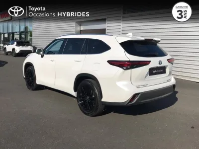 TOYOTA Highlander 2.5 Hybrid 248ch Lounge AWD-I MY24 occasion 2024 - Photo 2