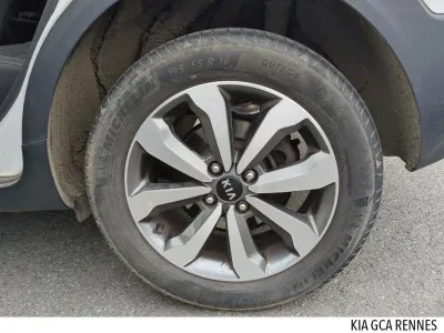 KIA Stonic 1.0 T-GDi 120ch MHEV Active Business iBVM6 occasion 2021 - Photo 4