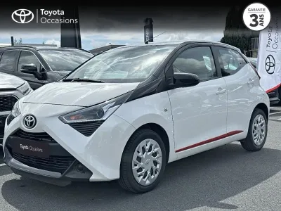 TOYOTA Aygo 1.0 VVT-i 72ch x-play 5p MY20 occasion 2021 - Photo 1