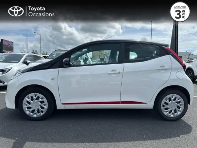 TOYOTA Aygo 1.0 VVT-i 72ch x-play 5p MY20 occasion 2021 - Photo 3