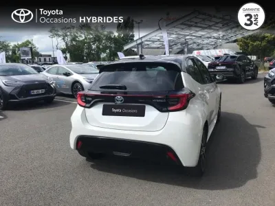 TOYOTA Yaris 116h Collection 5p occasion 2021 - Photo 4