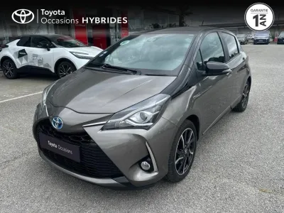 TOYOTA Yaris 100h Collection 5p occasion 2017 - Photo 1