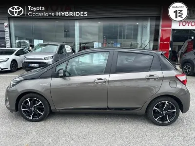 TOYOTA Yaris 100h Collection 5p occasion 2017 - Photo 3