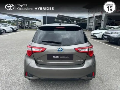 TOYOTA Yaris 100h Collection 5p occasion 2017 - Photo 4