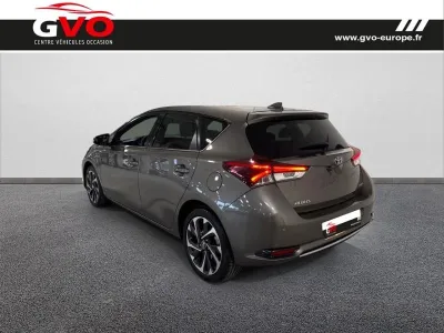 TOYOTA Auris HSD 136h Design Business RC18 occasion 2019 - Photo 2