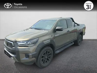 TOYOTA Hilux 2.8 D-4D X-Tra Cabine Invincible 4WD BVA RC23 occasion 2023 - Photo 1