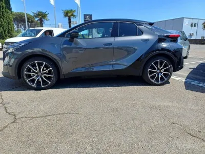 TOYOTA C-HR 2.0 Hybride Rechargeable 225ch GR Sport Premiere NG23 occasion 2025 - Photo 3
