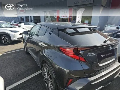 TOYOTA C-HR 184h Distinctive 2WD E-CVT MY20 occasion 2021 - Photo 2