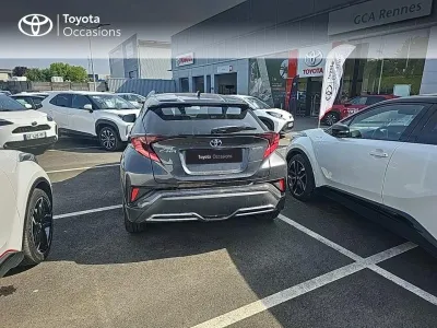 TOYOTA C-HR 184h Distinctive 2WD E-CVT MY20 occasion 2021 - Photo 4