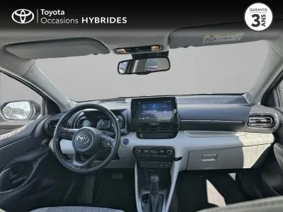 TOYOTA Yaris 116h Iconic 5p MY22 occasion 2022 - Photo 4