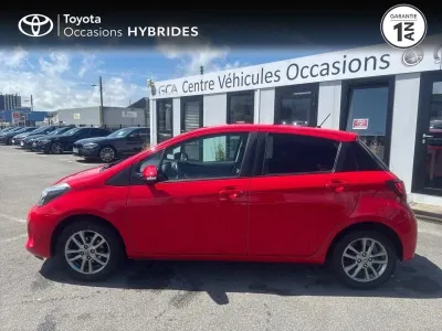 TOYOTA Yaris 100 VVT-i Dynamic 5p occasion 2016 - Photo 2