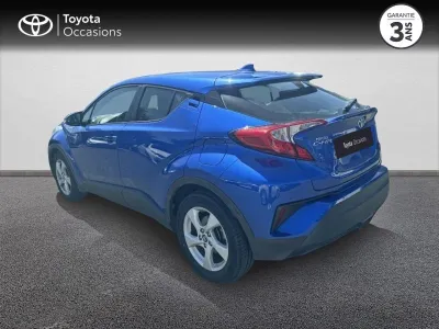 TOYOTA C-HR 122h Dynamic 2WD E-CVT RC18 occasion 2018 - Photo 2