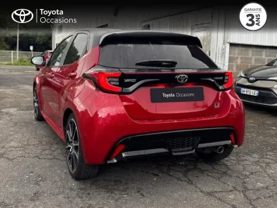 TOYOTA Yaris 116h GR Sport 5p MY22 occasion 2023 - Photo 2