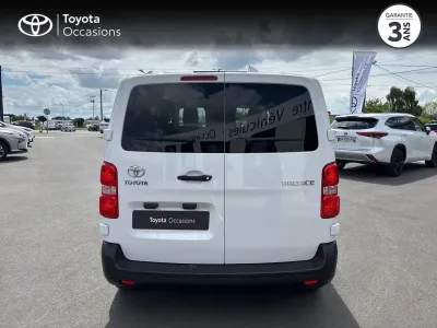 TOYOTA PROACE Combi Medium 2.0 140 D-4D Dynamic RC23 occasion 2023 - Photo 4