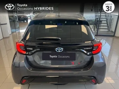 TOYOTA Yaris 116h Iconic 5p MY22 occasion 2023 - Photo 4