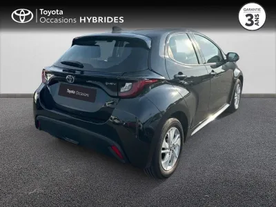 TOYOTA Yaris 116h Dynamic Business + Programme Toyota Experience 5p MC24 occasion 2024 - Photo 2