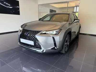 LEXUS UX 250h 2WD Premium Edition MY21 occasion 2021 - Photo 1