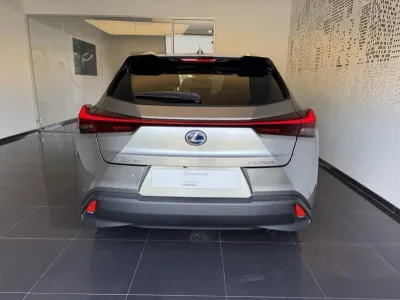 LEXUS UX 250h 2WD Premium Edition MY21 occasion 2021 - Photo 2