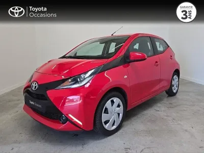 TOYOTA Aygo 1.0 VVT-i 69ch Stop&Start x-play 5p occasion 2014 - Photo 1