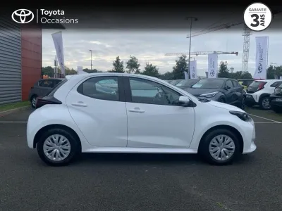 TOYOTA Yaris 70 VVT-i France Business 5p occasion 2021 - Photo 3