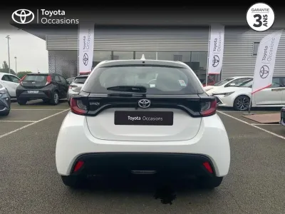 TOYOTA Yaris 70 VVT-i France Business 5p occasion 2021 - Photo 4