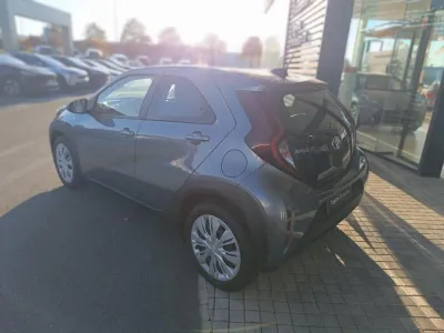 TOYOTA Aygo X 1.0 VVT-i 72ch Dynamic S-CVT MY24 occasion 2025 - Photo 3