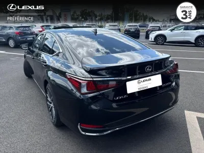 LEXUS ES 300h Luxe MY23 occasion 2024 - Photo 4