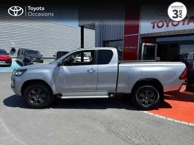 TOYOTA Hilux 2.4 D-4D 150ch X-Tra Cabine Légende 4WD MY20 occasion 2021 - Photo 3