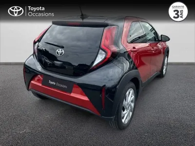 TOYOTA Aygo X 1.0 VVT-i 72ch Design occasion 2022 - Photo 2