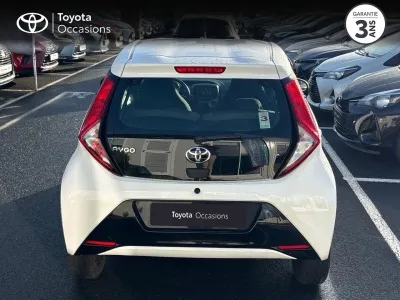 TOYOTA Aygo 1.0 VVT-i 72ch x-play 5P MY19 occasion 2021 - Photo 4