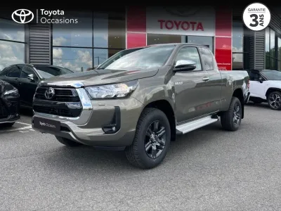 TOYOTA Hilux 2.8 D-4D X-Tra Cabine Légende 4WD BVA MY24 occasion 2025 - Photo 1