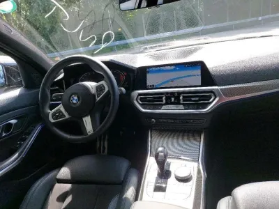 BMW Série 3 Touring 318dA MH 150ch M Sport occasion 2020 - Photo 3