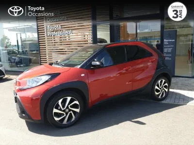 TOYOTA Aygo X 1.0 VVT-i 72ch Design S-CVT MY24 occasion 2024 - Photo 1