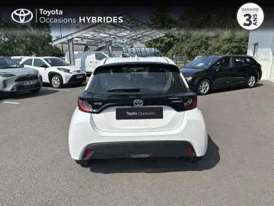 TOYOTA Yaris 116h Dynamic 5p MY22 occasion 2022 - Photo 4