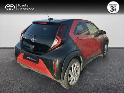 TOYOTA Aygo X 1.0 VVT-i 72ch Design occasion 2022 - Photo 2