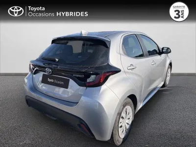TOYOTA Yaris 116h Dynamic 5p MY22 occasion 2023 - Photo 2